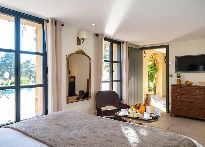 Le Clos De Mansart Panzió Grimaud