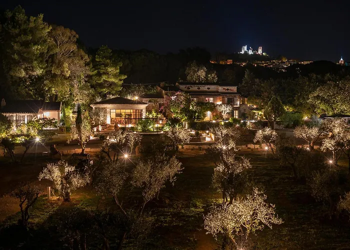Le Clos De Mansart Panzió 4*