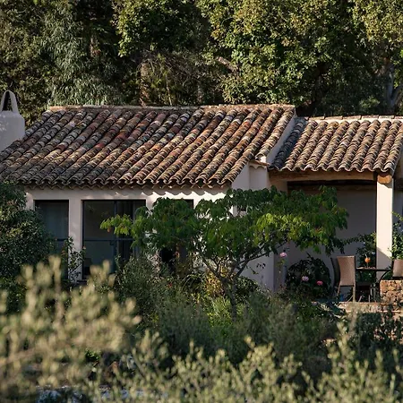 Le Clos De Mansart Bed & Breakfast Grimaud