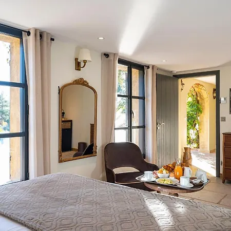 Le Clos De Mansart Bed & Breakfast Grimaud