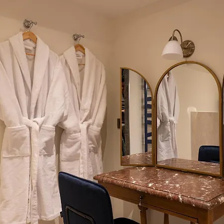 Le Clos De Mansart 4* גרימו