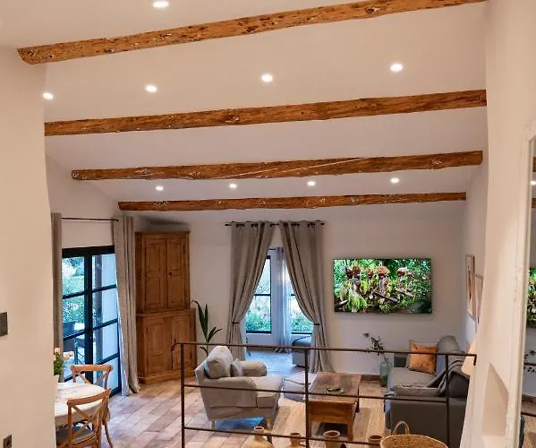 Le Clos De Mansart Grimaud