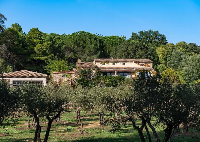 Frühstückspension Le Clos De Mansart Grimaud