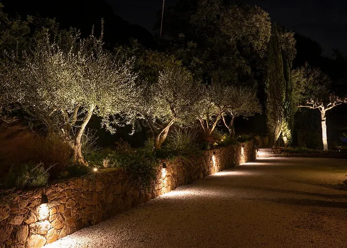 Le Clos De Mansart ベッド・アンド・ブレックファスト